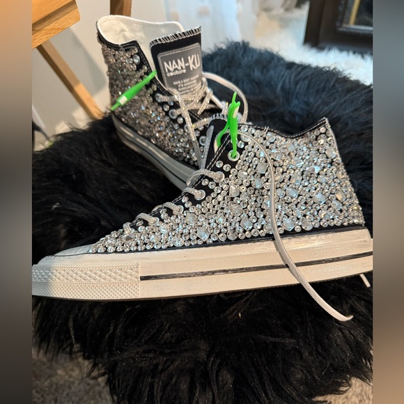 Black and Silver High-Top Sneakers - Picture 2 of 8